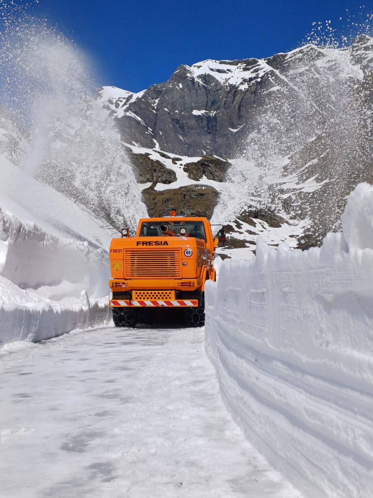 sgombero_neve_SP_50_Colle Nivolet_19_05_2025_4