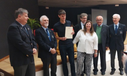 Al liceo scientifico "Gramsci" la borsa di studio intitolata al pilota Alessandro Dotto