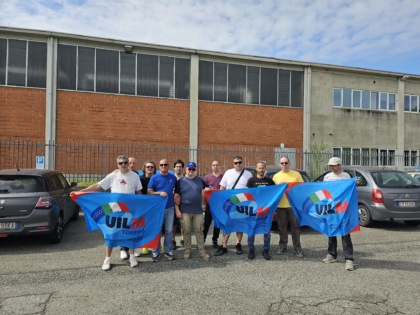 Lavoratori CABI in presidio: «Licenziati con una lettera, inaccettabile»