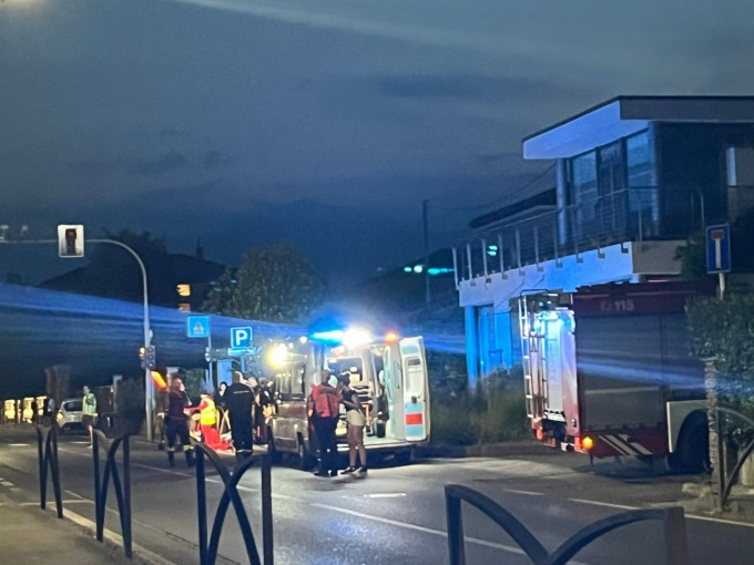 Incidente in via Favria a Rivarolo: giovane motociclista ferito