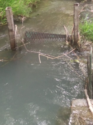 Germagnano, sabotaggi alla Bealera: il sindaco Mantini denuncia ostacoli al flusso dell’acqua