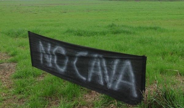 Chiantore solo contro tutti per ribadire «no» alla cava
