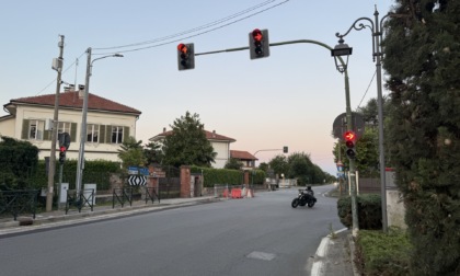 Sicurezza stradale, a Valperga aumentano i controlli al semaforo
