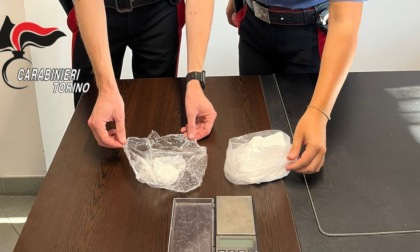 Cocaina nascosta in hotel, arrestato 27enne a Volpiano