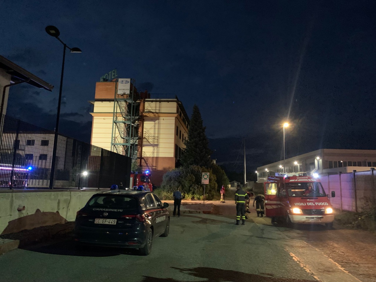 Eurhotel di Volpiano, l’incendio è stato doloso, cinque denunciati