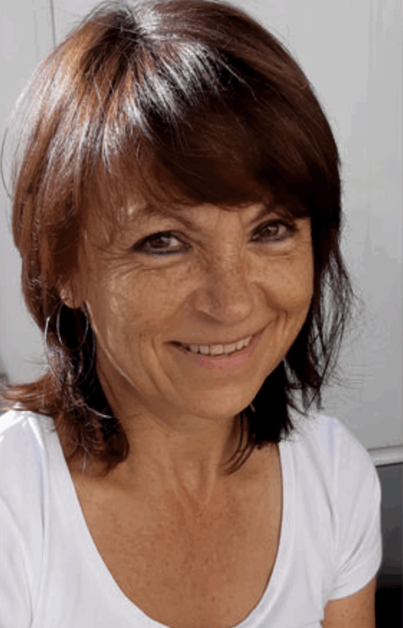 Cuorgnè in lutto per Paola Piglione, folla commossa per l’ultimo saluto