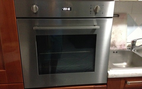 Guida alla prima accensione del forno nuovo: passaggi e consigli