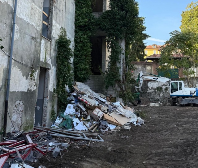 Ex Cena, al via i lavori per la demolizione