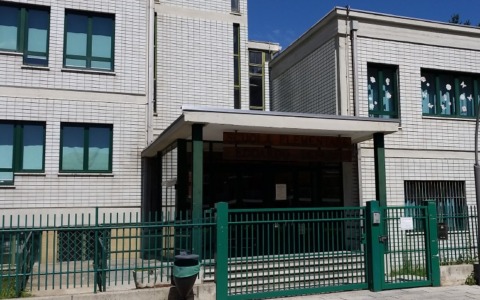 Multa al sindaco di Borgaro per la scuola Defassi: polemica sulla sicurezza dell’edificio