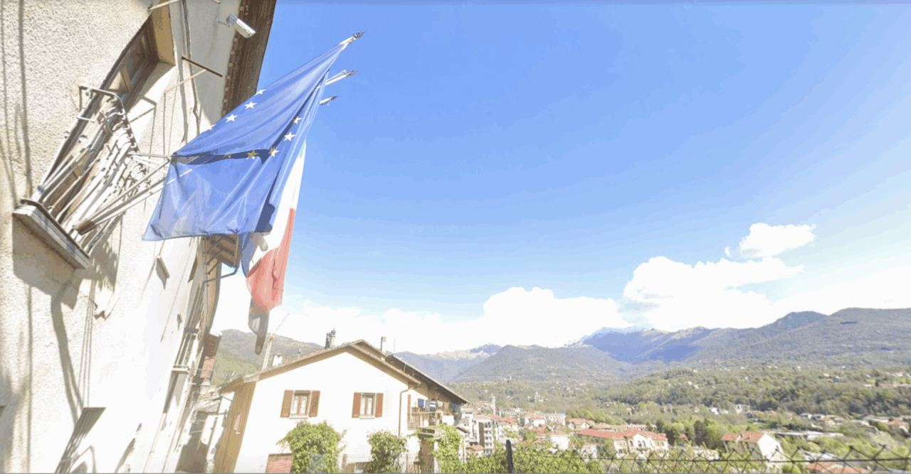 Emergenza abitativa a Lanzo: confronto acceso in Consiglio comunale tra maggioranza e minoranza