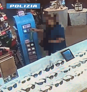 Tre passeggeri denunciati per furto all’aeroporto “Sandro Pertini” di Caselle