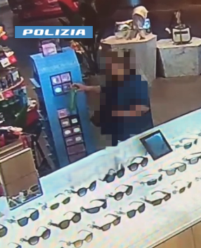 Tre passeggeri denunciati per furto all’aeroporto “Sandro Pertini” di Caselle