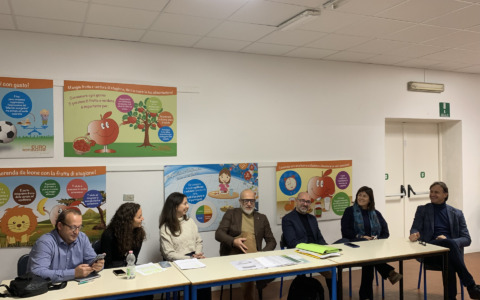 La scuola «Ghirotti» di Volpiano inaugura la mensa rinnovata