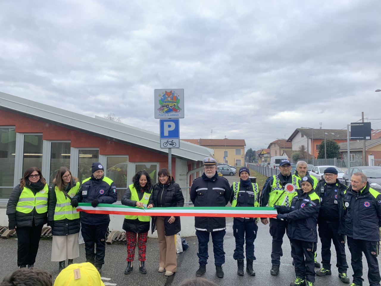 A piedi e in sicurezza: parte il progetto «Pedibus» nelle scuole di Volpiano