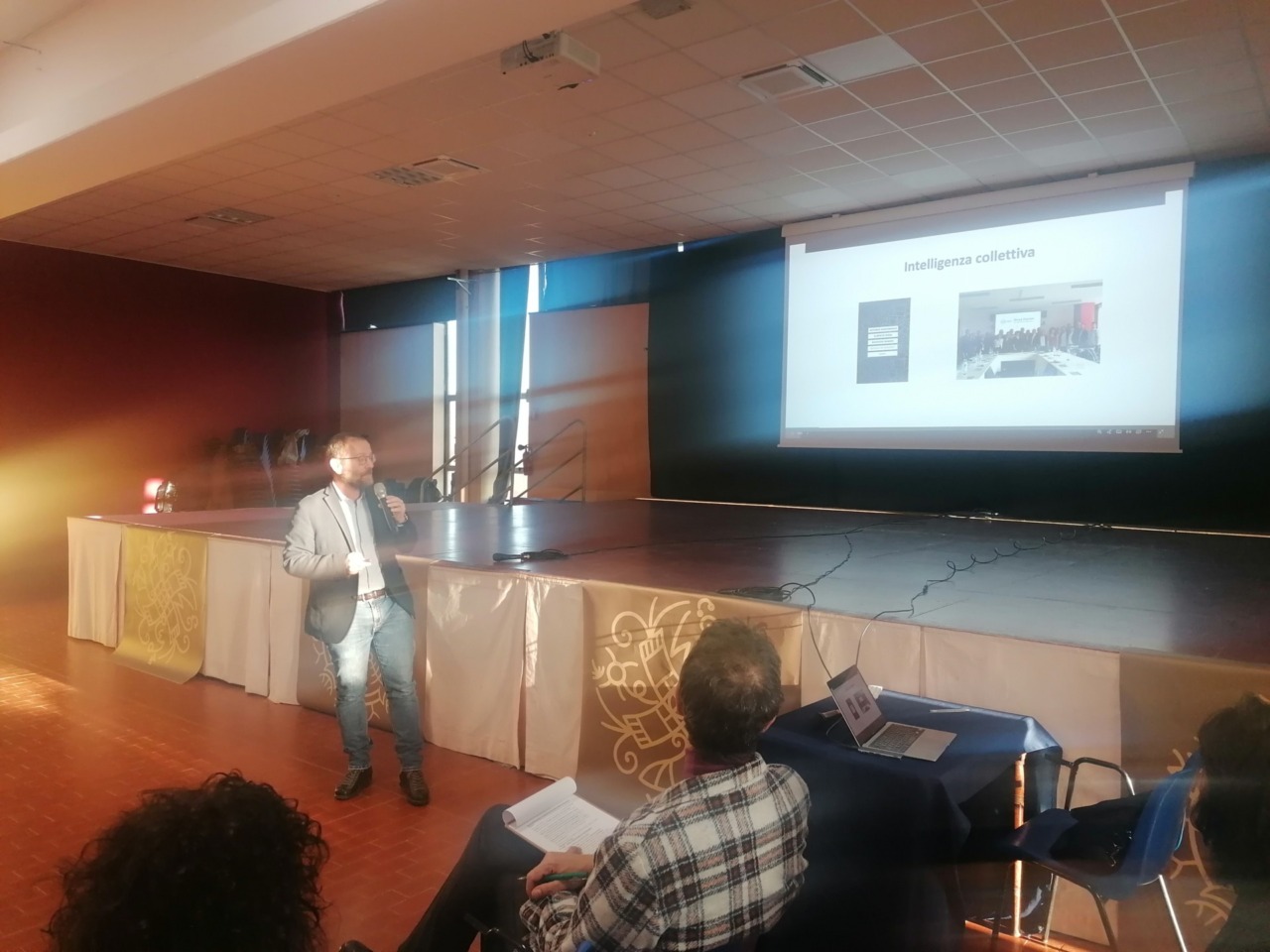 AI è un “pappagallo stocastico”