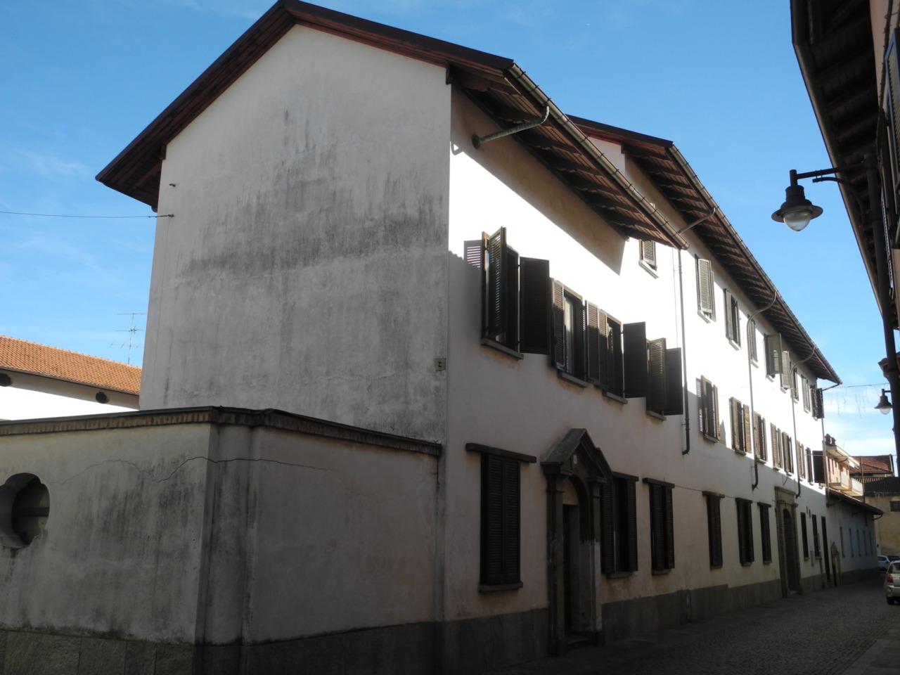 Casa Chantal di Mathi apre ai richiedenti asilo: accolte tre famiglie con bambini