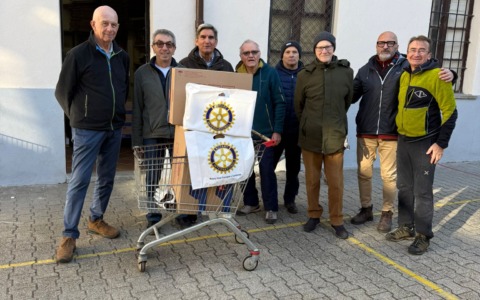 Rotary Club Cuorgnè e Canavese, 300 pacchi alimentari per le famiglie in difficoltà