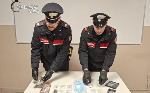 Spaccio di droga in Canavese: due arresti a Quincinetto e Castellamonte