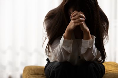 Il grido disperato di Alessia: «Ridatemi i miei figli, ci hanno separati e li vediamo soltanto due volte al mese»