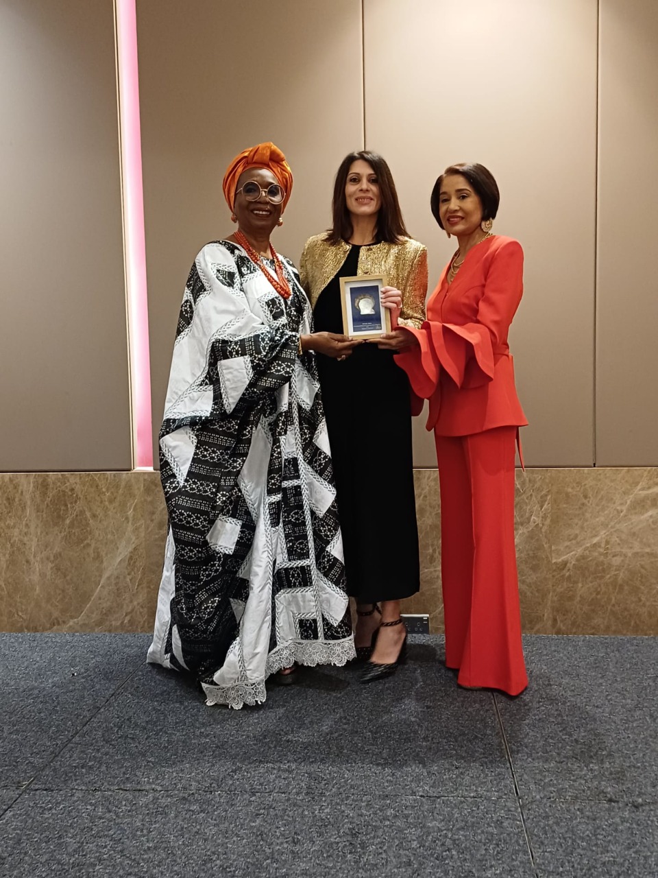 Mirella Abbà premiata in Bahrein: riconoscimento IWEC all’imprenditoria agricola canavesana