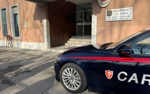 Canavese villa a luci rosse tra droga e sfruttamento: arrestato 59enne