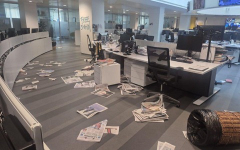 Torino, 18 misure cautelari contro militanti antagonisti: arresti domiciliari e obblighi dopo manifestazioni e scontri