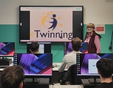 Toponomastica al femminile: al Fermi-Galilei di Ciriè studenti a confronto sul gender gap