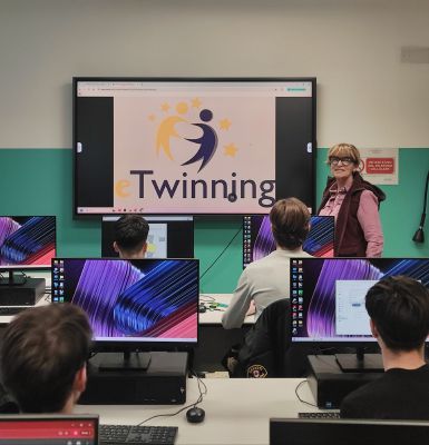 Toponomastica al femminile: al Fermi-Galilei di Ciriè studenti a confronto sul gender gap