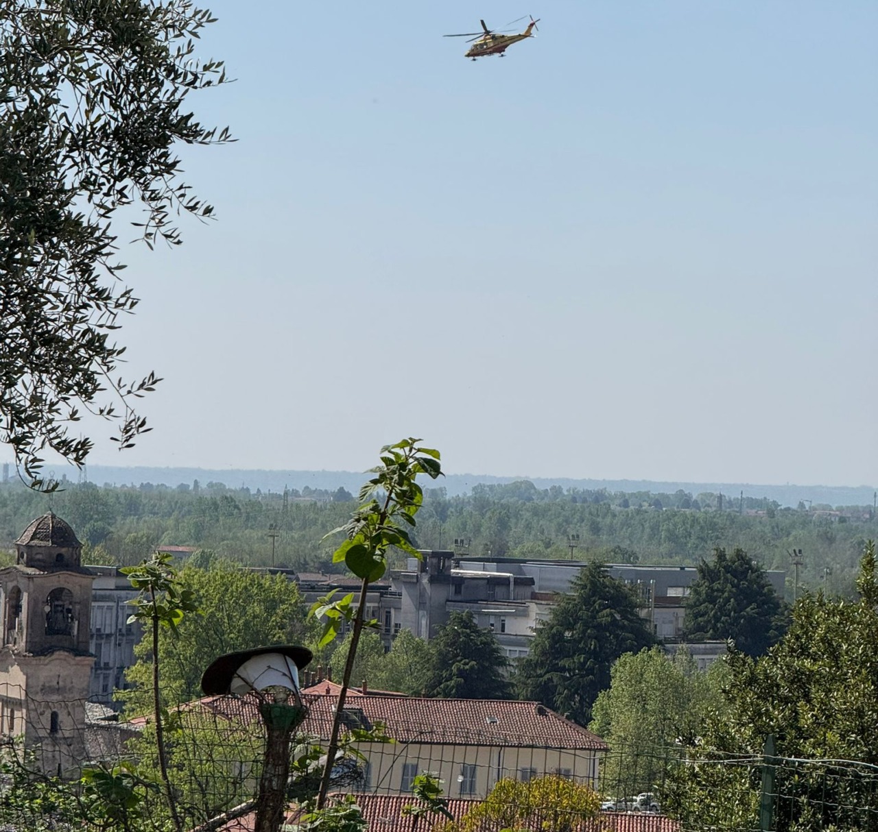 Incidente sul lavoro a Castellamonte: 50enne precipita dal tetto, è codice rosso al CTO