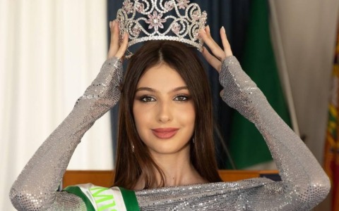 Miss Paradisia 2026, domenica la finalissima del concorso di bellezza