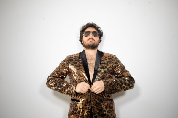 Le Gru, dal 24 aprile Stand Up & Down e il 25 e 26 aprile vinciamo insieme