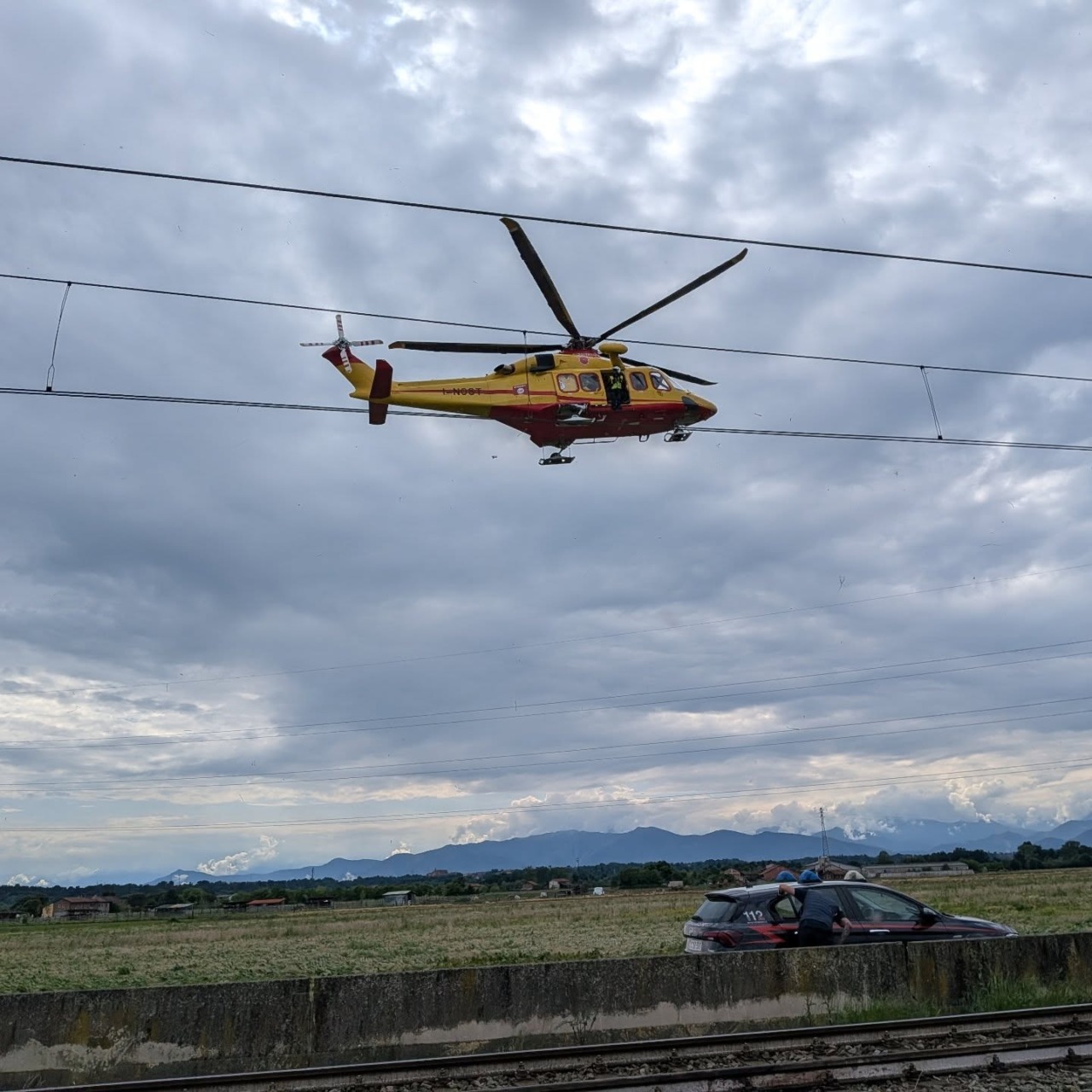 Tragedia sulla linea SFM1: treno investe un ragazzo a Bosconero