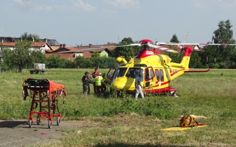 Operaio 24enne grave dopo una caduta sul lavoro: è codice rosso al CTO