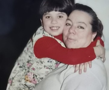 L’accorato appello di Elena in cerca della sua famiglia affidataria