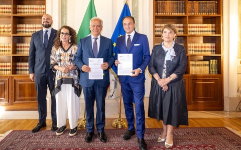 Beni confiscati in Piemonte: firmato il protocollo tra Regione e Anbsc