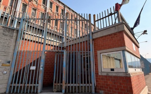 L’assessora Colosso e il deputato Berruto visitano il carcere di Ivrea: «Bisogna aver visto»