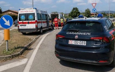 Incidente sulla provinciale 53: ciclista cade e finisce in ospedale