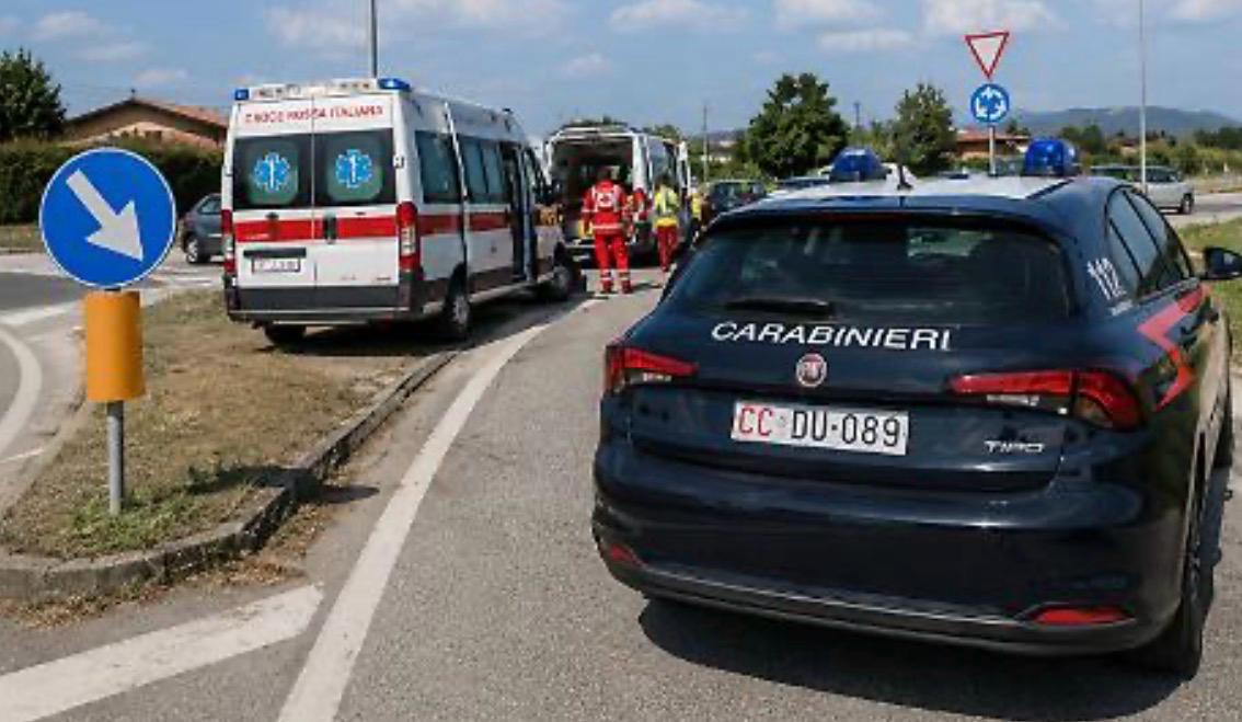 Incidente sulla provinciale 53: ciclista cade e finisce in ospedale
