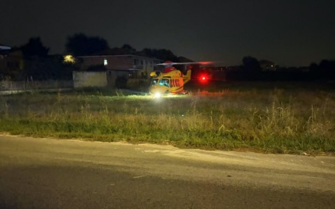 Incidente in monopattino a Leini: 19enne elitrasportato al Cto di Torino