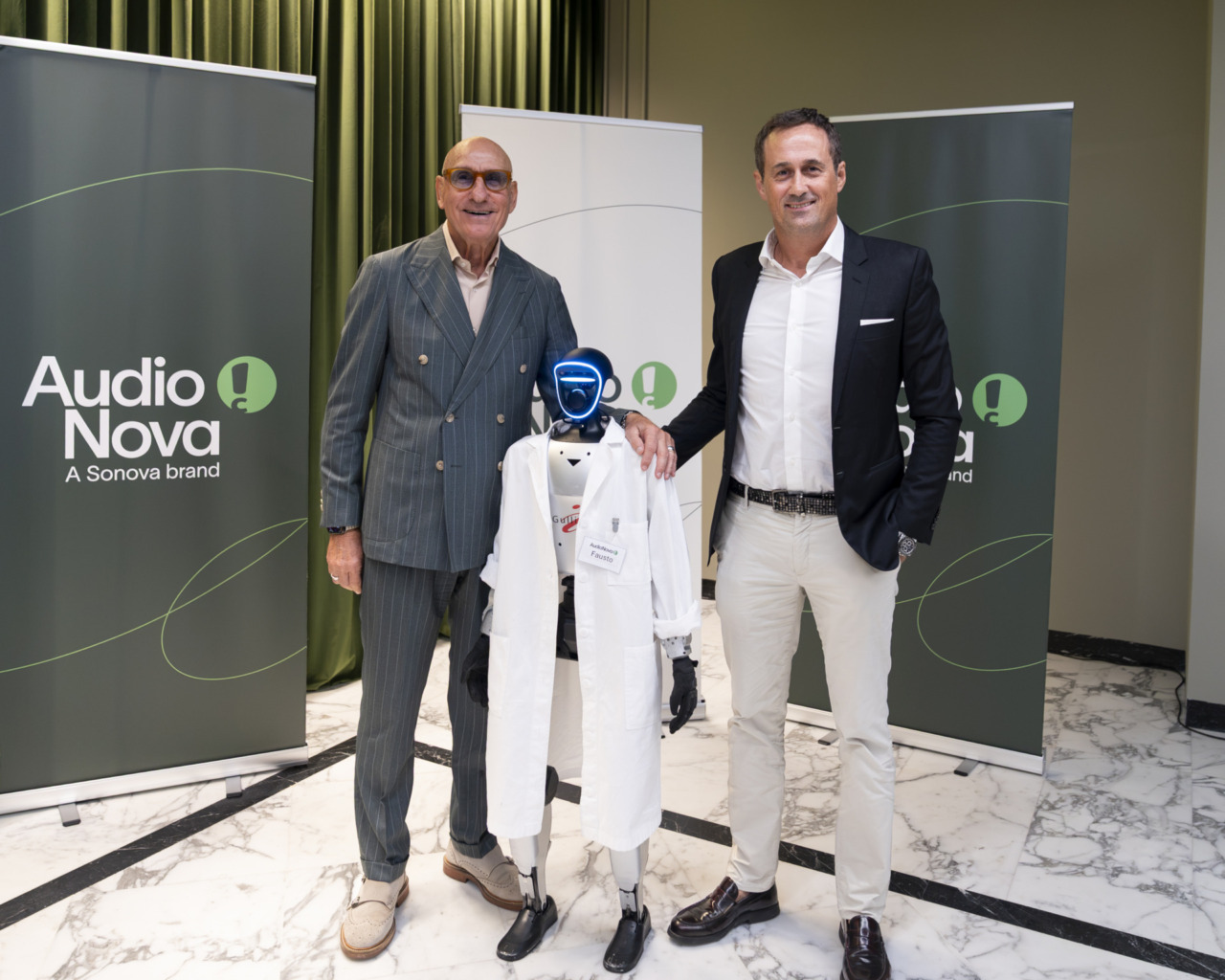 AudioNova Italia inaugura la prima “boutique” che rivoluziona il settore retail degli apparecchi acustici
