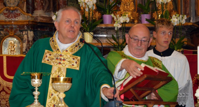 Ognissanti, le celebrazioni del nuovo parroco di San Benigno e Bosconero don Carlevato
