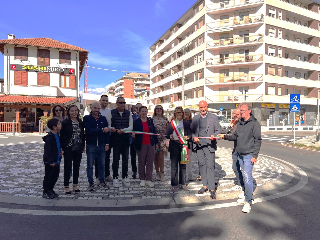 Il mercato della domenica ha inaugurato la fine dei cantieri in corso Nazioni Unite