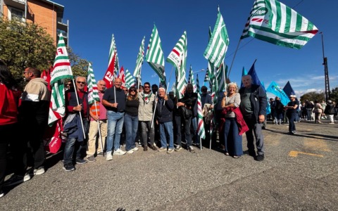 Metro 1 la Cisl Torino Canavese in piazza per il corteo “Uniti per la metro”